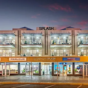 **** Aparthotel Semaphore Splash Australia